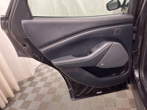 Used 2021 Ford Mustang Mach-E Premium image 27