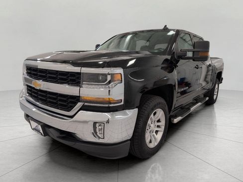 Used 2017 Chevrolet Silverado 1500 LT w/ Max Trailering Package AWD/4WD image 12