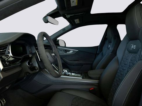 Used 2025 Audi RS Q8 performance image 11