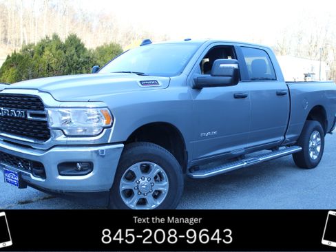 Used 2024 RAM 2500 Big Horn w/ Bed Utility Group image 1