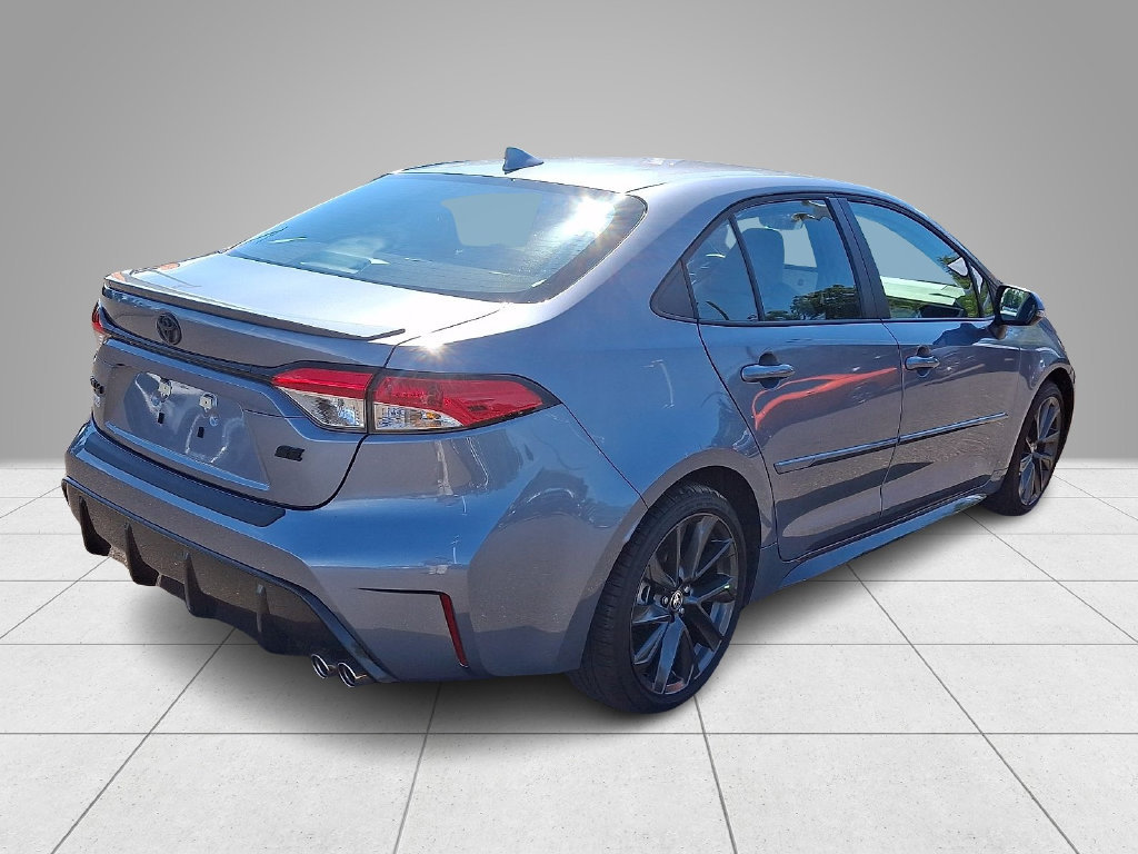 Used 2026 Toyota Corolla SE FWD image 5