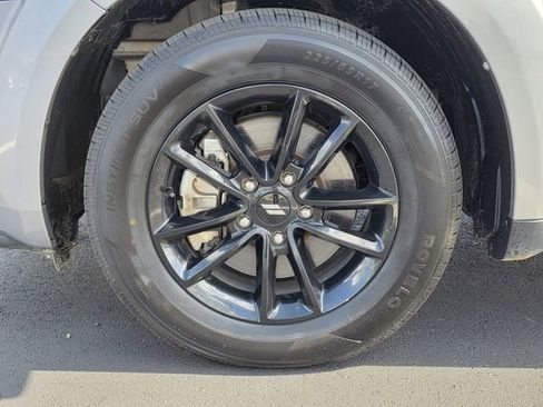 Used 2020 Dodge Journey SE w/ Blacktop Package FWD image 30