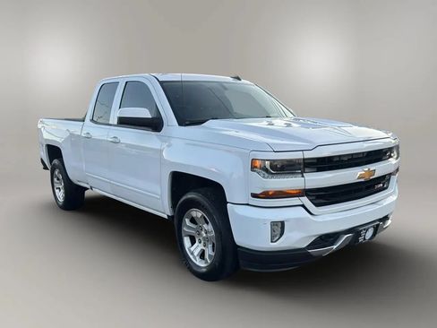 Used 2016 Chevrolet Silverado 1500 LT w/ All Star Edition AWD/4WD image 4
