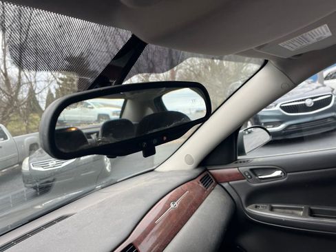 Used 2010 Chevrolet Impala LS image 30