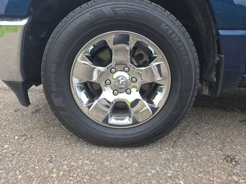 Used 2020 RAM 1500 Big Horn AWD/4WD image 9