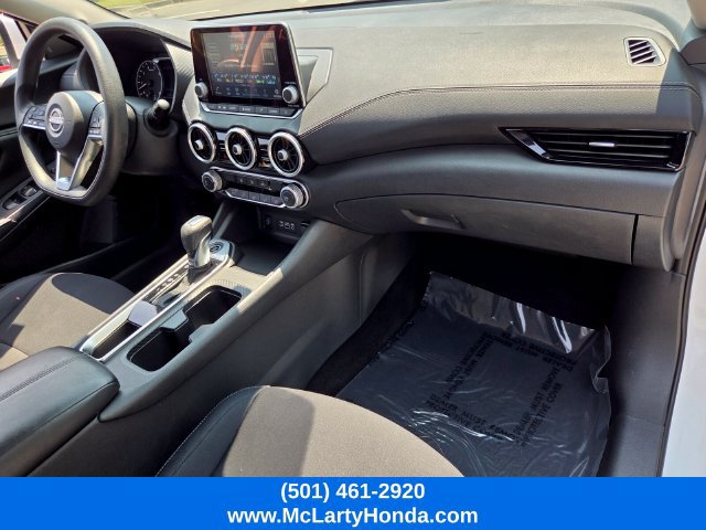 Used 2024 Nissan Sentra SV FWD image 16