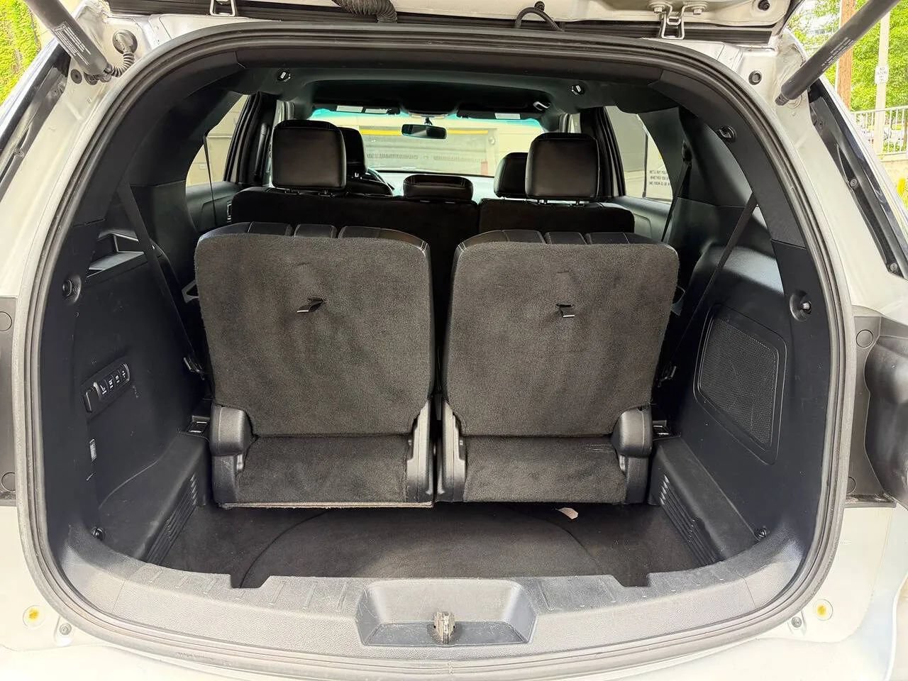 Used 2016 Ford Explorer Limited AWD/4WD image 16
