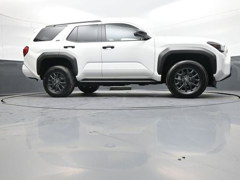 Certified 2025 Toyota 4Runner SR5 image 27