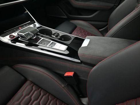 Used 2025 Audi RS 7 Performance w/ Matte Carbon Package AWD/4WD image 21