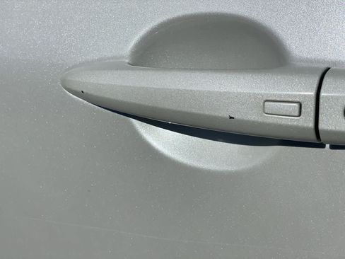Used 2024 Nissan Rogue SV AWD/4WD image 30