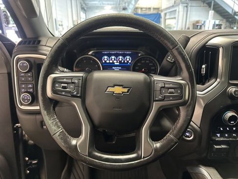 Used 2022 Chevrolet Silverado 2500 LTZ w/ LTZ Plus Package image 17