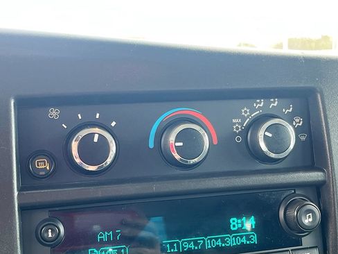 Used 2023 Chevrolet Express 2500 w/ Driver Convenience Package RWD image 15