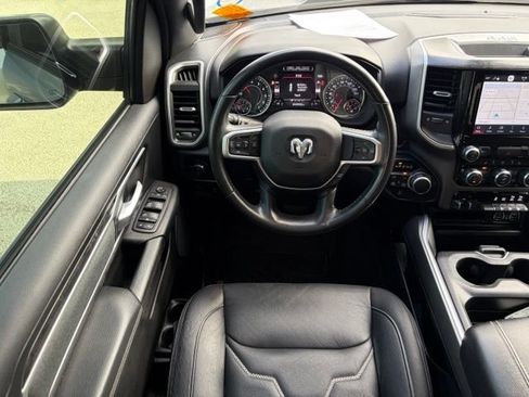 Used 2022 RAM 1500 Big Horn AWD/4WD image 14