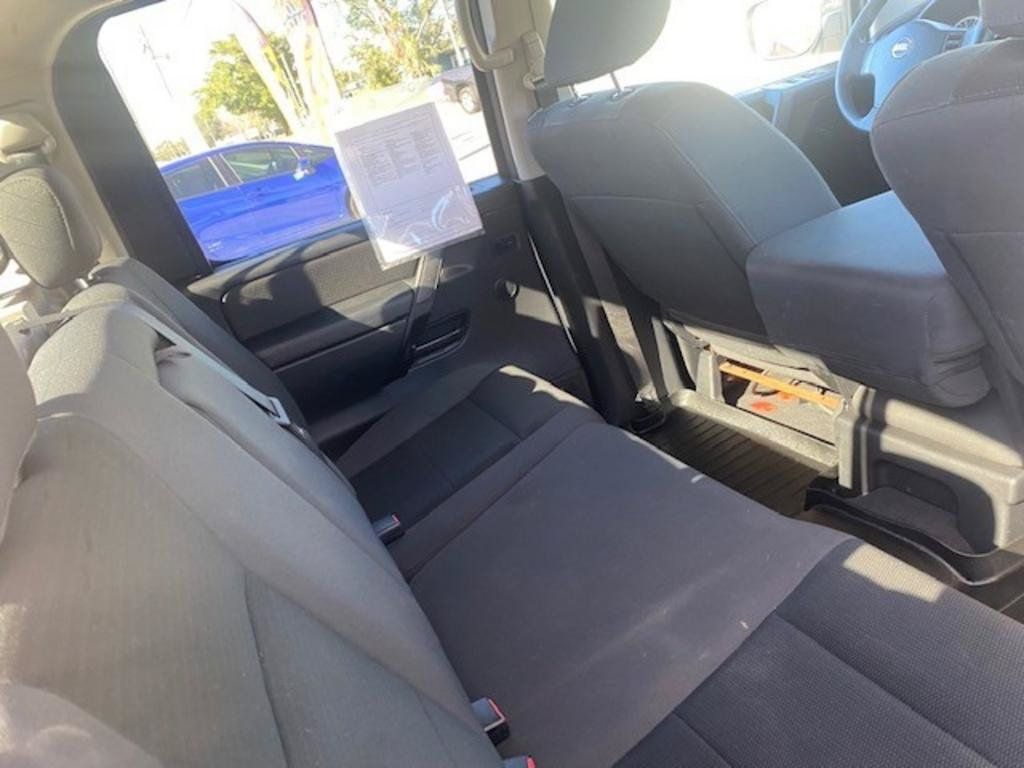 Used 2011 Nissan Titan S w/ S Popular Equipment Pkg RWD image 13