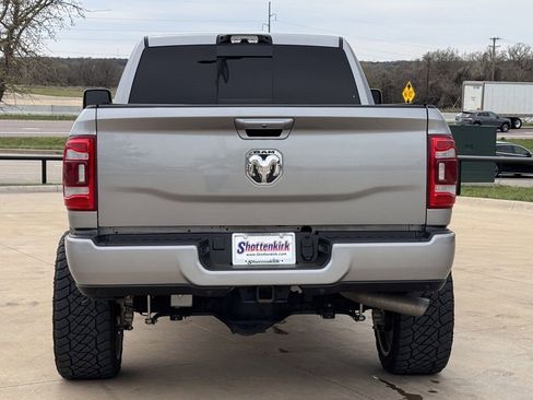 Used 2024 RAM 2500 Laramie w/ Sport Appearance Package AWD/4WD image 5