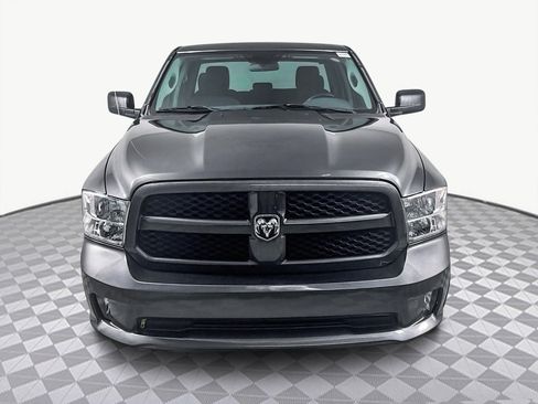 Used 2017 RAM 1500 Express image 2