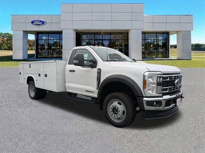 New 2025 Ford F550 4x4 Regular Cab Super Duty