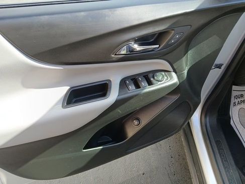 Used 2019 Chevrolet Equinox LT image 13