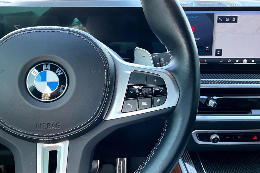 Used 2024 BMW X5 M60i AWD/4WD image 26