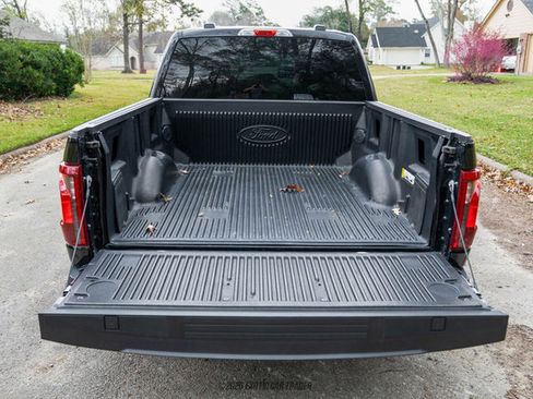 Used 2024 Ford F150 STX image 21