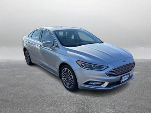 Used 2018 Ford Fusion Titanium AWD/4WD image 5