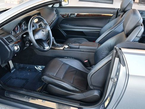 Used 2011 Mercedes-Benz E 350 Cabriolet image 15