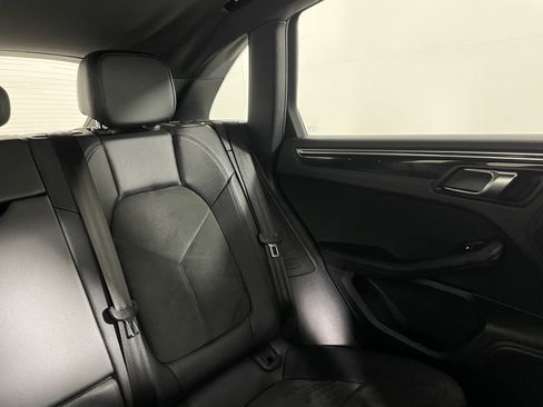 Used 2016 Porsche Macan S AWD/4WD image 17