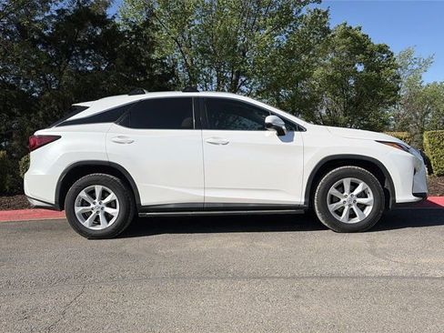 Used 2017 Lexus RX 350 AWD w/ Premium Package image 2