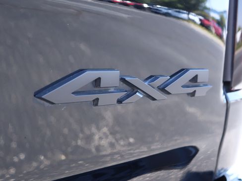 Used 2025 RAM 1500 Big Horn AWD/4WD image 30