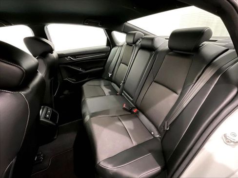 Used 2022 Honda Accord Sport image 15