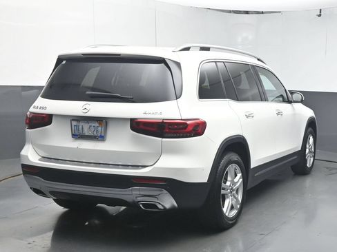 Used 2022 Mercedes-Benz GLB 250 4MATIC image 7