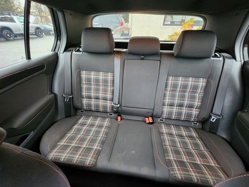 Used 2013 Volkswagen Golf 4-Door image 20