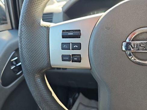 Used 2018 Nissan Frontier SV image 21