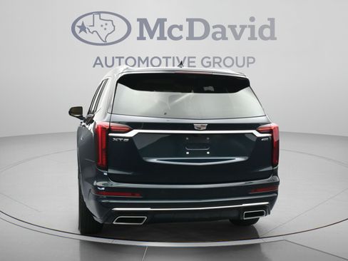 Used 2024 Cadillac XT6 Premium Luxury w/ Platinum Package FWD image 7