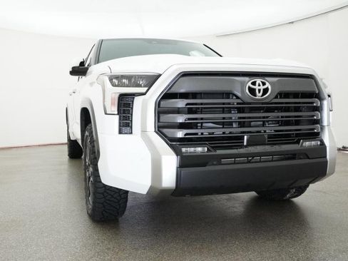 New 2026 Toyota Tundra Limited AWD/4WD image 16