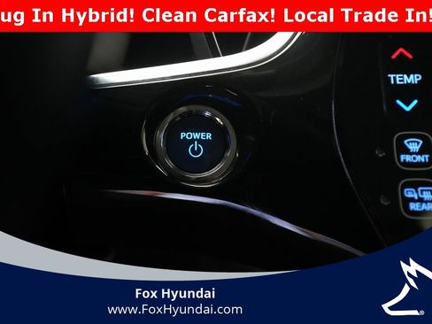 Used 2017 Toyota Prius Prime Premium image 29