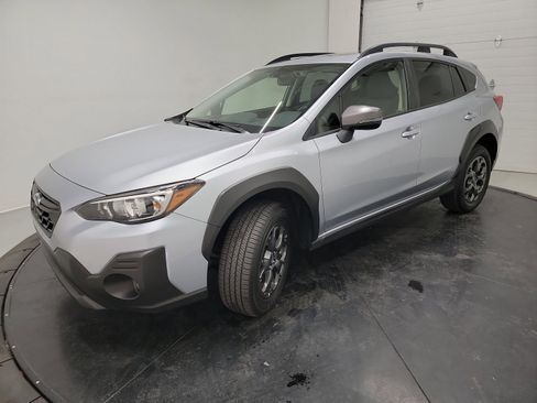 Used 2023 Subaru Crosstrek 2.5i Sport AWD/4WD image 3