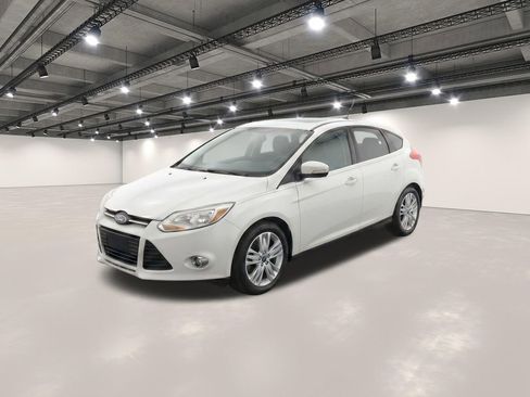 Used 2012 Ford Focus SEL FWD image 1