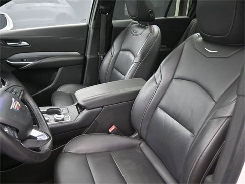 Used 2019 Cadillac XT4 Premium Luxury w/ Cold Weather Package image 33