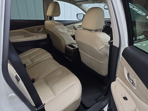 Used 2023 Nissan Murano SL image 18