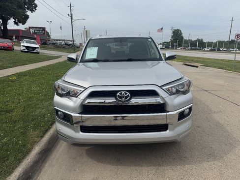 Used 2014 Toyota 4Runner Trail Premium AWD/4WD image 8