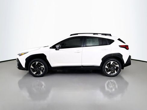 Used 2024 Subaru Crosstrek 2.5i Limited w/ Crosstrek Mirror Package AWD/4WD image 4
