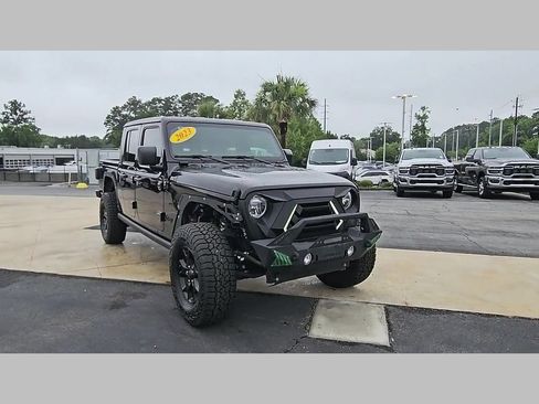 Used 2023 Jeep Gladiator Sport AWD/4WD image 37