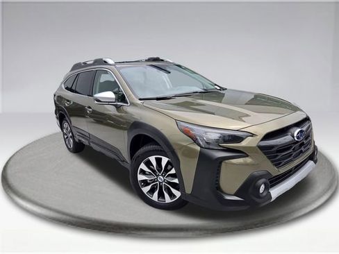 Used 2024 Subaru Outback Touring XT image 3