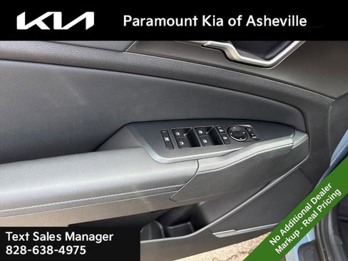 New 2026 Kia Sportage EX AWD/4WD image 25