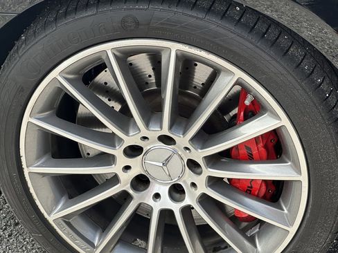 Used 2017 Mercedes-Benz SLC 43 AMG image 14