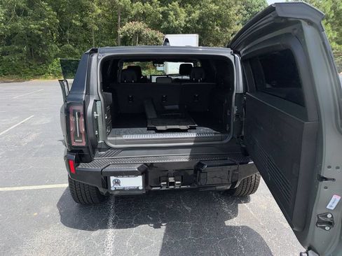 Used 2024 GMC Hummer EV 3X AWD/4WD image 35