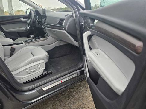 Used 2023 Audi Q5 2.0T Premium Plus w/ Premium Plus Package image 10