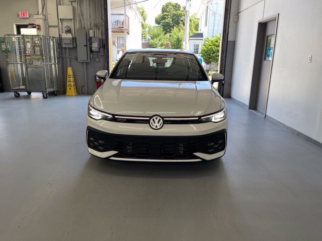 New 2026 Volkswagen GTI SE FWD image 6