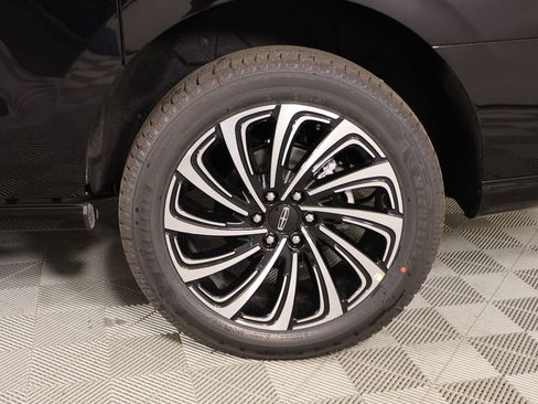 New 2026 Lincoln Navigator L Black Label AWD/4WD image 20